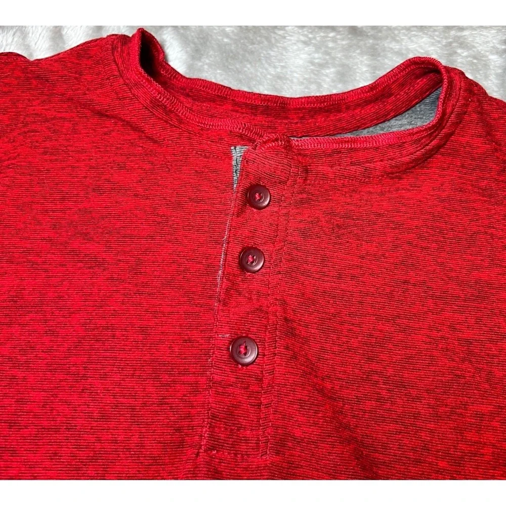 Raw Yarn Industries Mens Size Medium‎ Red Henley Shirt Super Soft Long Sleeve